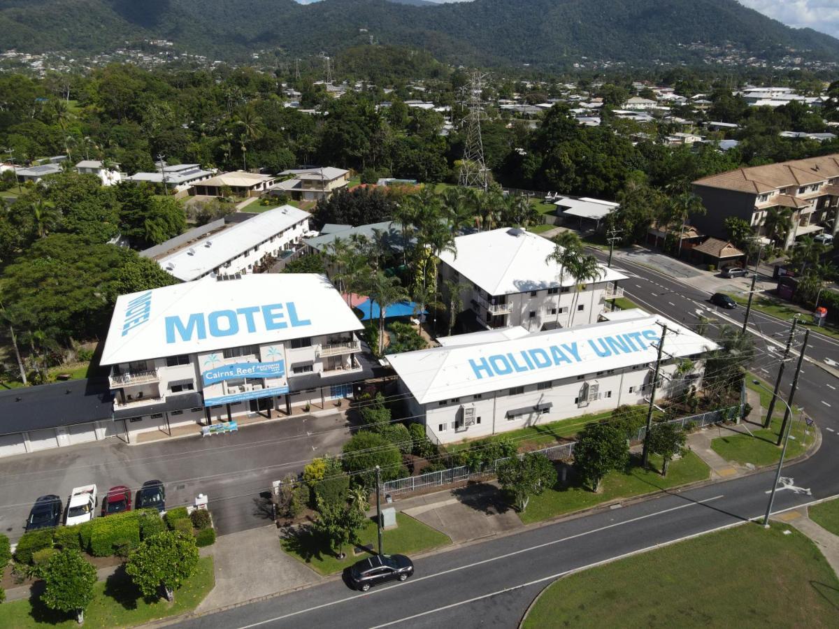 Cairns Reef Apartments & Motel Екстериор снимка