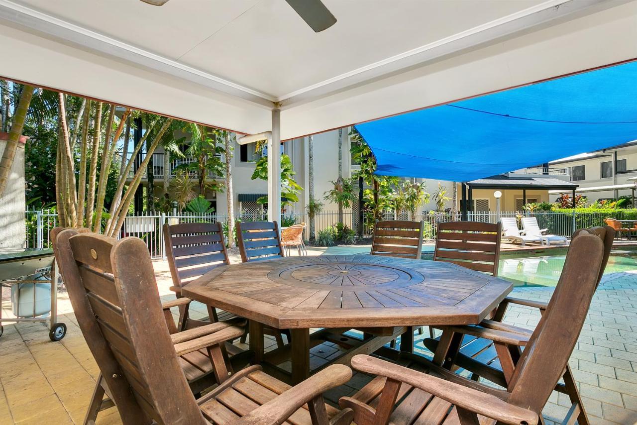 Cairns Reef Apartments & Motel Екстериор снимка