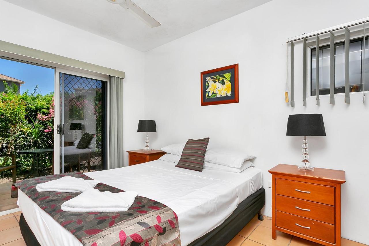 Cairns Reef Apartments & Motel Екстериор снимка