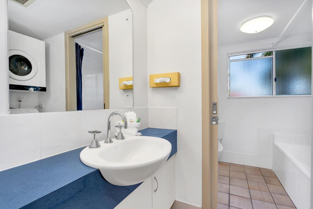 Cairns Reef Apartments & Motel Екстериор снимка