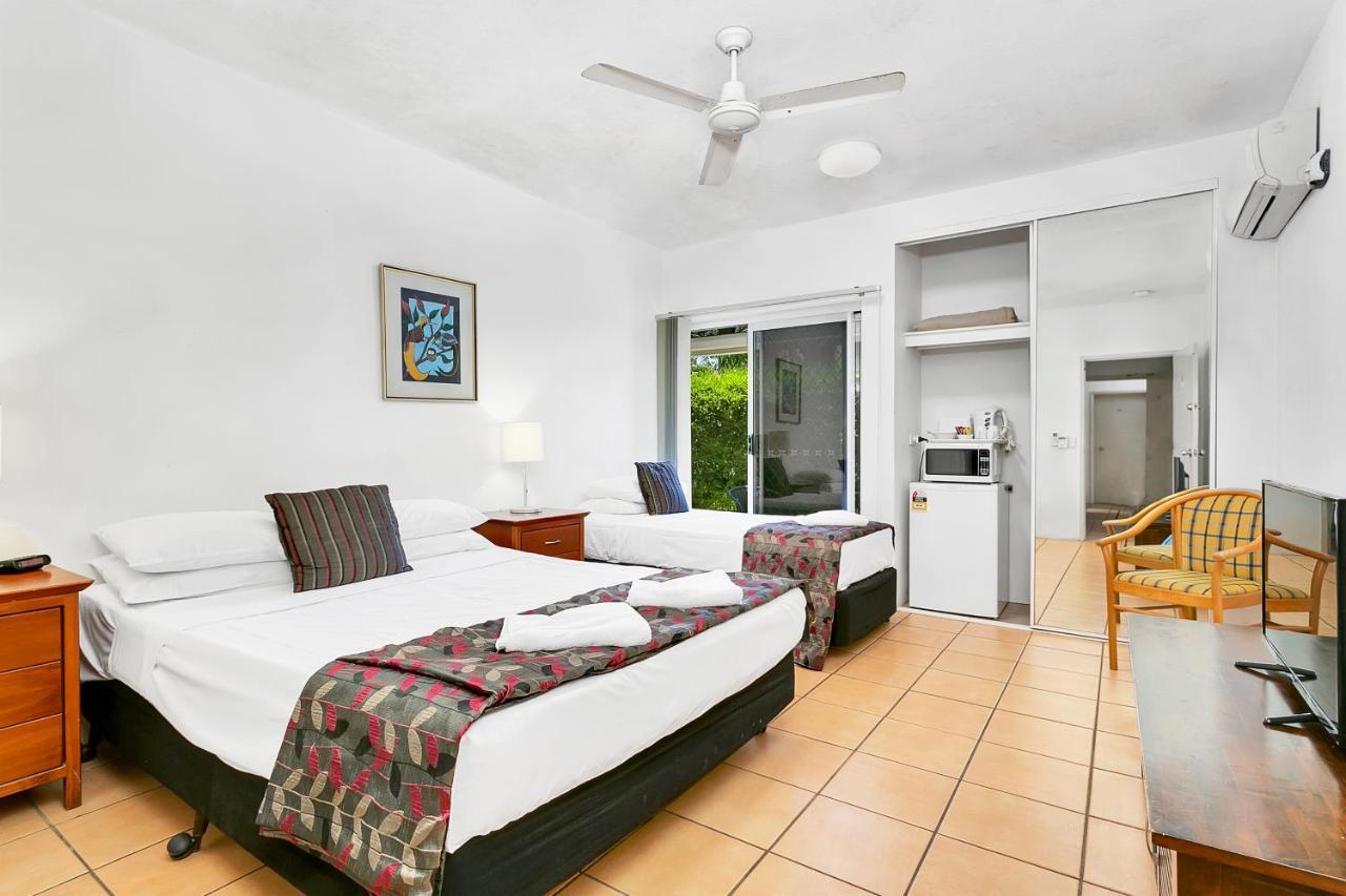 Cairns Reef Apartments & Motel Екстериор снимка